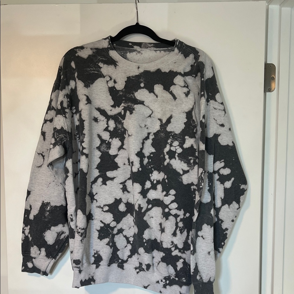 URBAN RENEWAL tie dye crewneck